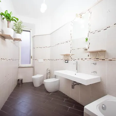 Apartman Tibullo House *